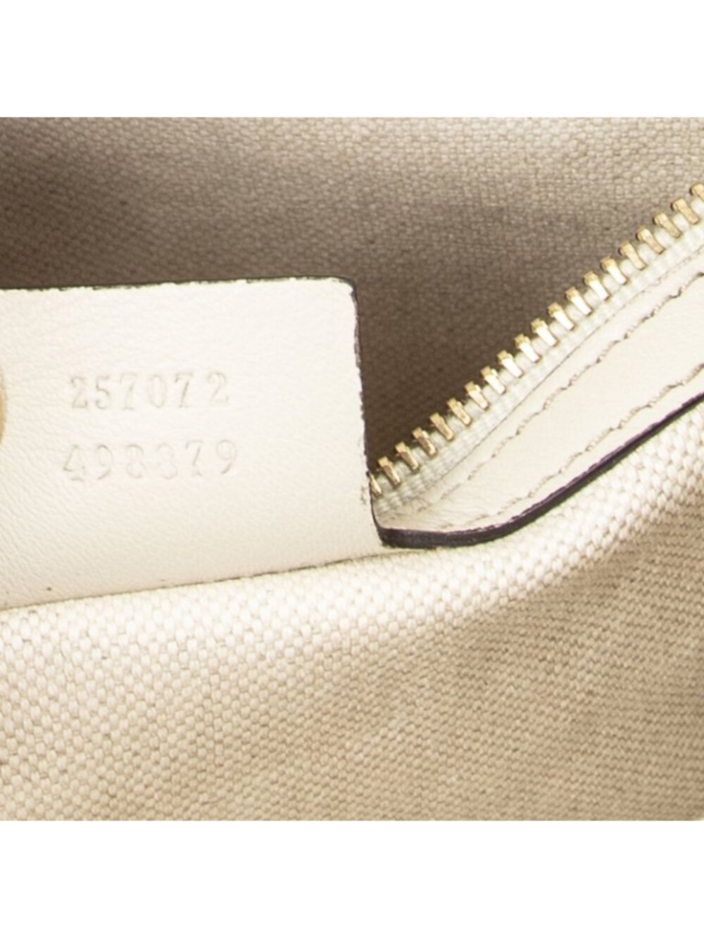 Gucci Brea Heart Crossbody Ivory Guccissima - Picture 10 of 10